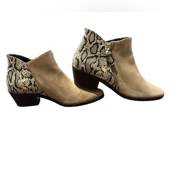 Tan shade and snake skin booties EUC - Picture 5 of 9